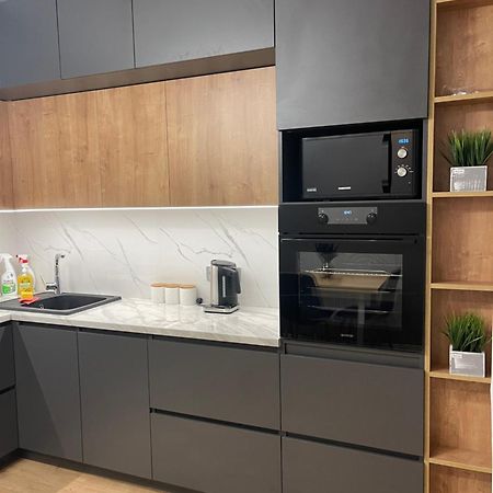 VIP квартира в центре города, новостойка в ЖК Prestige Apаrtments, Ровно Экстерьер фото